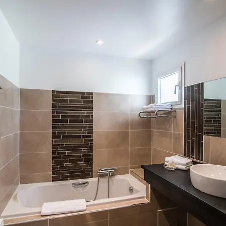 Hotel Le Mariana Calvi (Corsica)