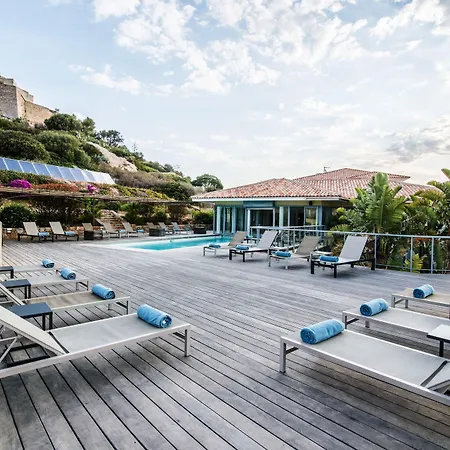 Le Mariana 3* Calvi (Corsica)