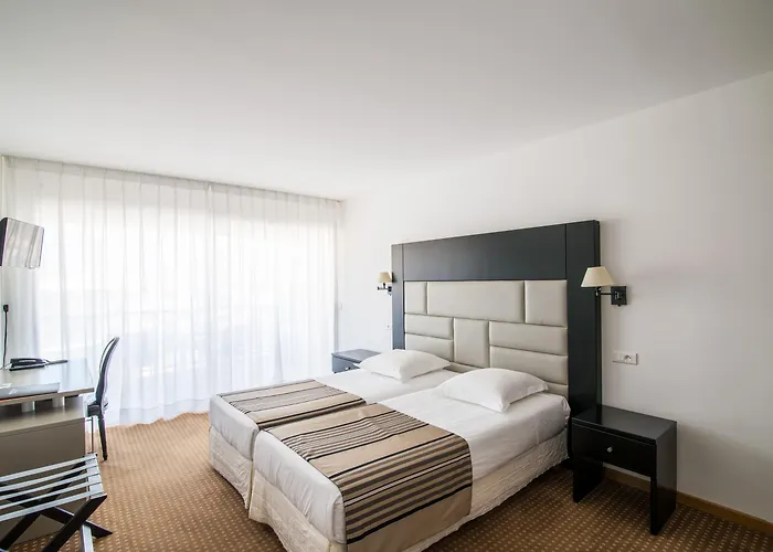 Hotel Le Mariana 3*