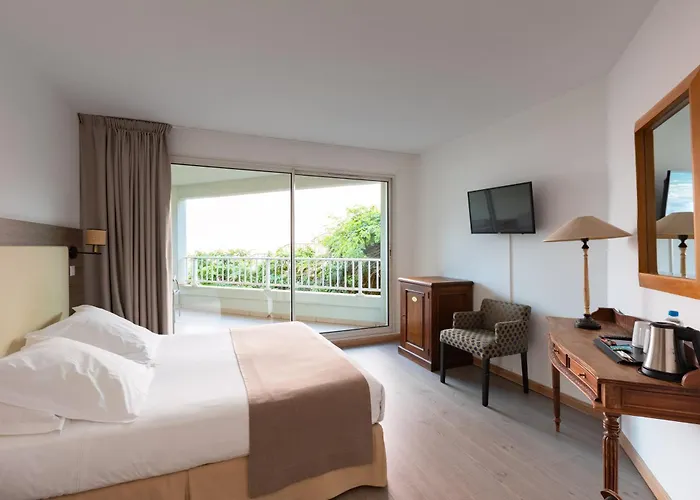 Le Mariana Hotel