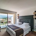 Le Mariana 3*