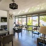 Le Mariana 3*