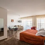 Le Mariana Hotel 3*