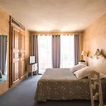 Le Mariana 3* Calvi (Corsica)