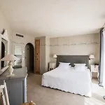 Hotel Le Mariana 3*