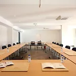 Le Mariana Hotel 3*