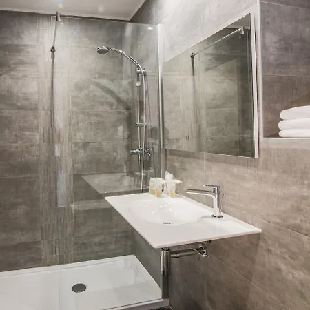 Le Mariana 3* Calvi (Corsica)