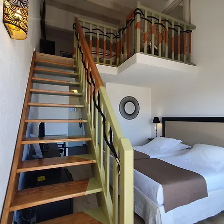 Le Mariana Hotel 3*