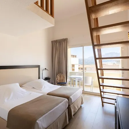 Le Mariana Hotel 3*