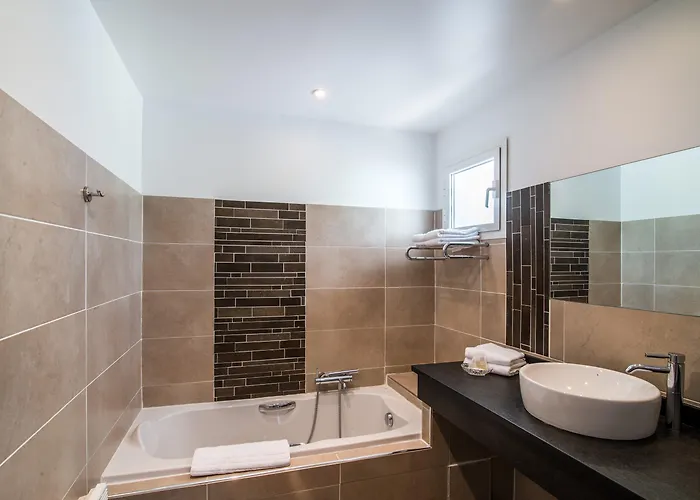 Hotel Le Mariana Calvi (Corsica)