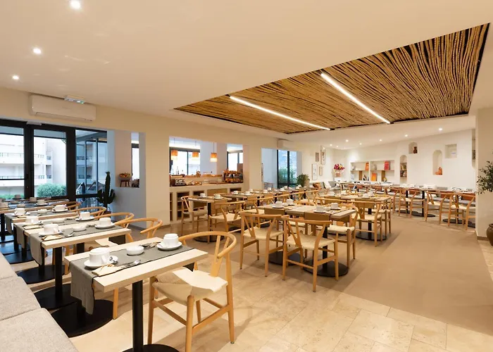 Hotel Le Mariana Calvi (Corsica)