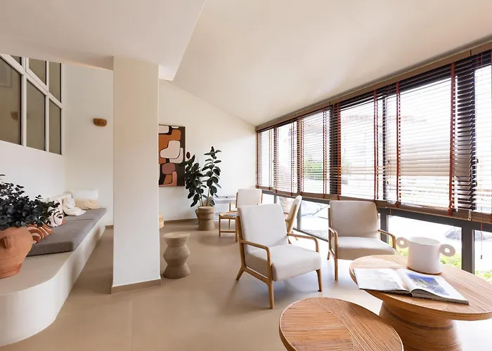 Le Mariana 3* Calvi (Corsica)