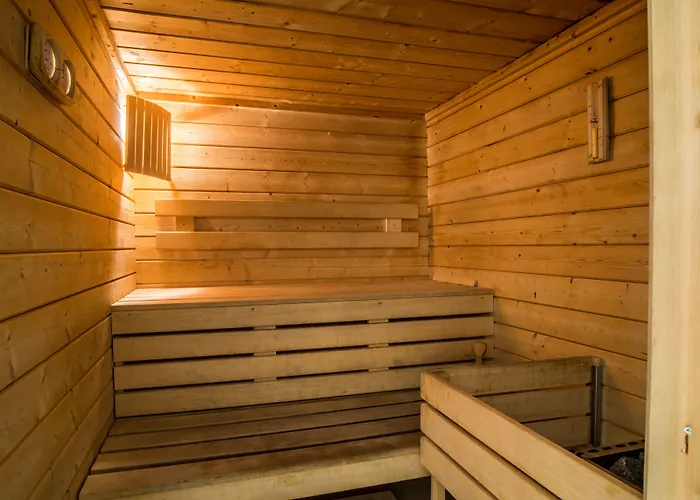 Le Mariana 3* Calvi (Corsica)