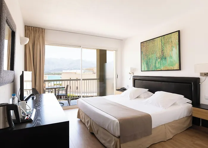 Le Mariana 3* Calvi (Corsica)