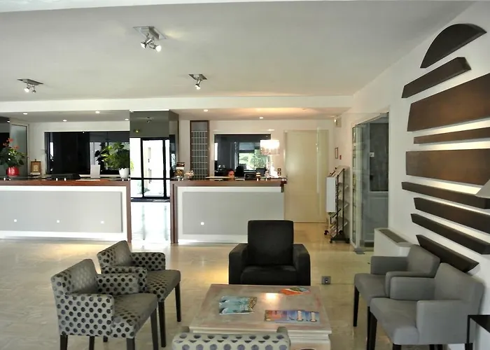 Le Mariana 3* Calvi (Corsica)